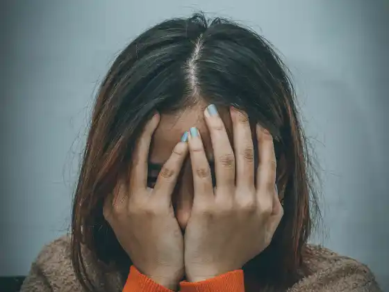 مفاتيح الخروج من حياة العالقة عبر الويب 2